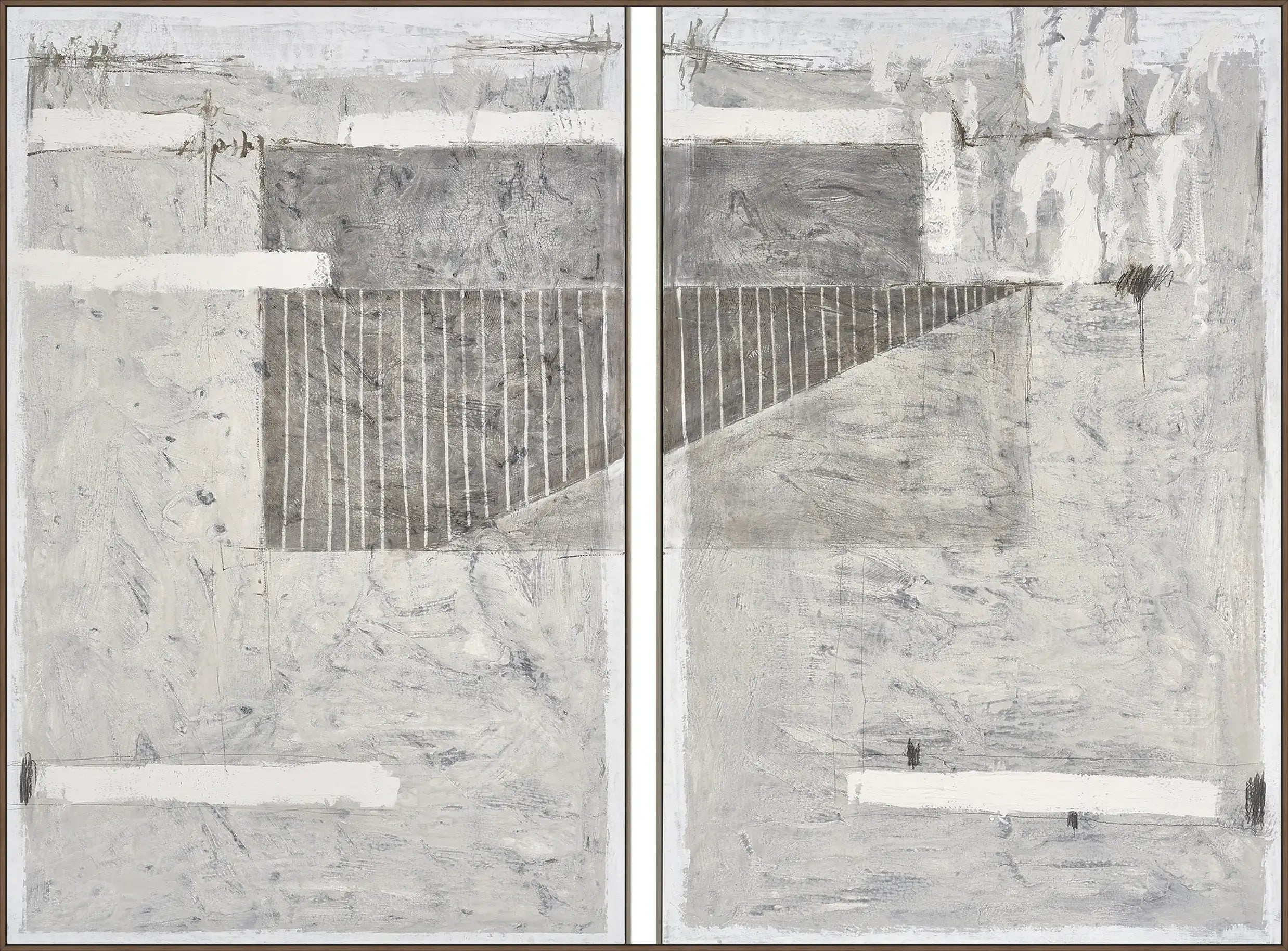 Wariant ramy | diego-serra-efeso-diptych | typ-oprawy-rama-l-drewniana | rama-orzech-amerykanski | prostokątne narożniki v12 webp