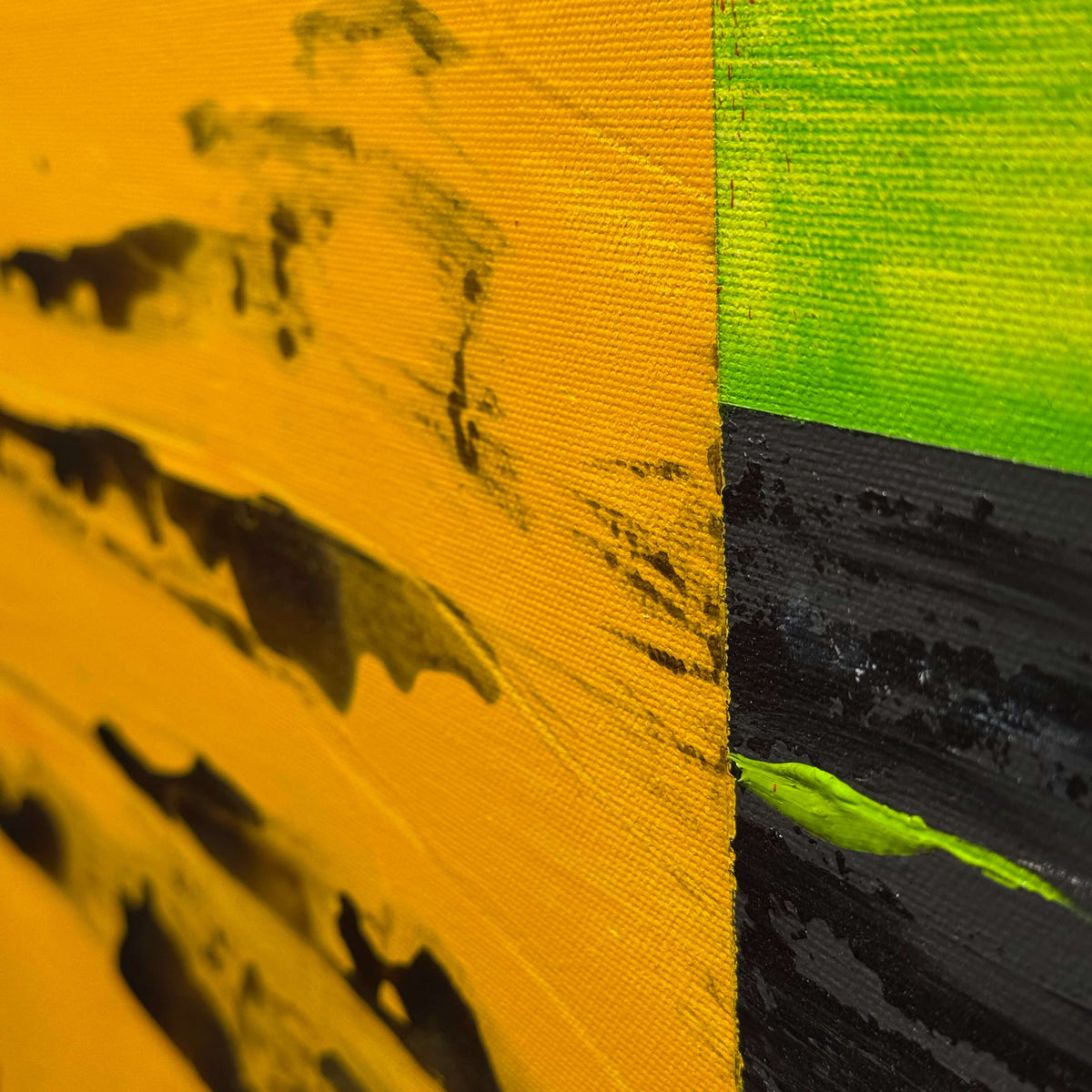 Detal dzieła "Abstracto Colores" autorstwa Vicente Soriano, oryginalny, ręcznie malowany obraz na płótnie o czarnej, czerwonej i antracytowej kolorystyce
